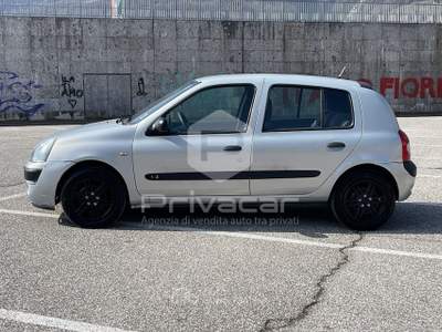 Renault Clio RENAULT Clio 1.2 cat 5 porte Confort Authentique Grigio usata Trento