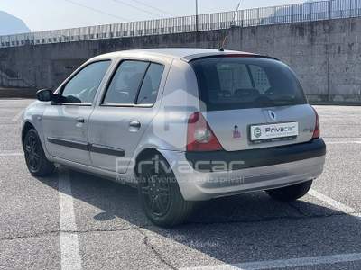 Renault Clio RENAULT Clio 1.2 cat 5 porte Confort Authentique Grigio usata Trento