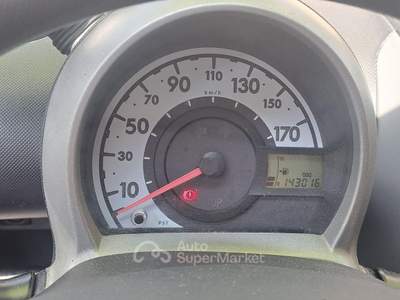 Peugeot 107 PEUGEOT 107 BENZINA- per NEOPATENTATI Nero usata GENOVA
