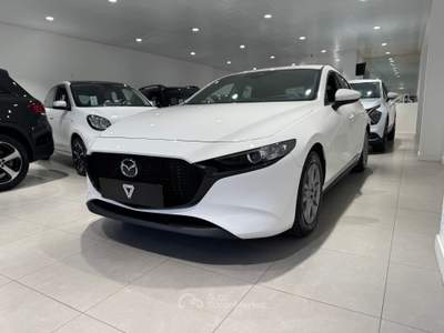 Mazda 3 Mazda3 Hatchback 1.8L Skyactiv-D Evolve Bianco usata AGROPOLI