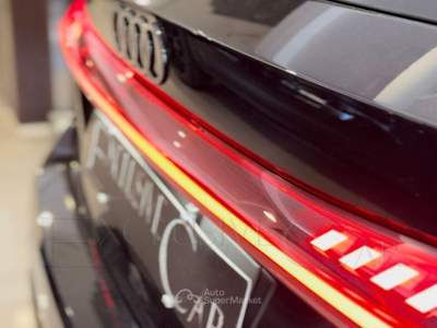 Audi A5 A5 TDI 150 kW mHEV+ S tr. qu. S Line ed. Nero usata Olbia