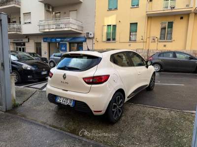 Renault Clio 1.2 75 CV 5p. Duel usata Venafro