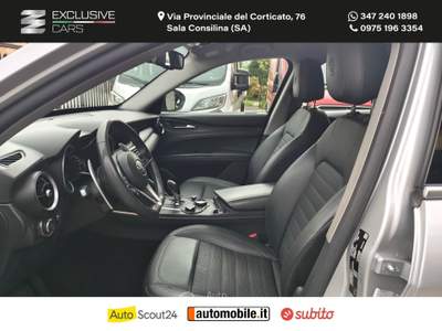 Alfa Romeo Stelvio Stelvio 2.2 T.diesel 180 CV AT8 Q4 Exec. Argento usata Sala Consilina