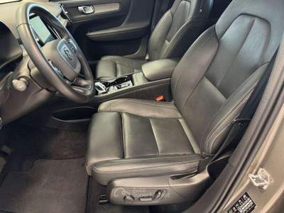 Volvo XC40 D4 AWD Geartronic Inscription Grigio usata Castello di Godego