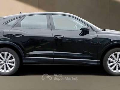 Audi Q3 Sportback 45 1.4 tfsi e S-tronic Identity black 2021 Nero usata Monte Compatri