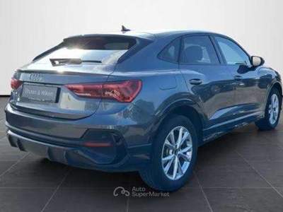 Audi Q3 Sportback 45 1.4 tfsi e S line S-tronic Identity black camera 18" Nero usata Monte Compatri