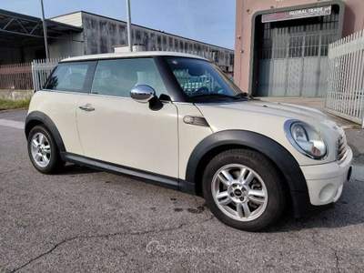 MINI One 1.4 16V One (55kW) Neo Patentati Bianco usata Mazzano