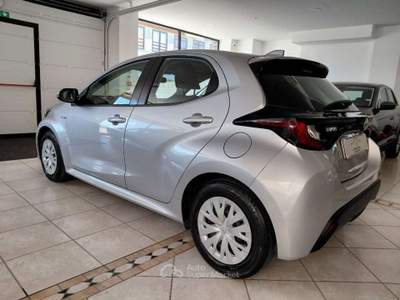 Toyota Yaris 1.5 Hybrid 5 porte Business Unico Pro km. 52.000 Grigio usata Mazzano