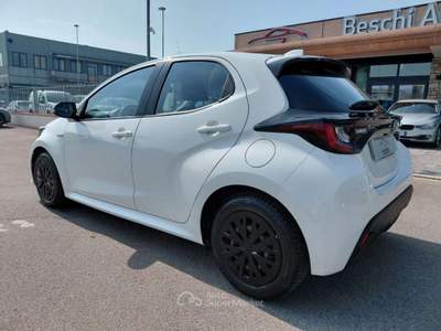 Toyota Yaris 1.5 Hybrid 5 porte Business Unico Pro km. 64.000 Grigio usata Mazzano