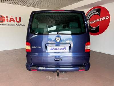 Volkswagen Multivan 2.5 TDI/174CV Comfortline 7 POSTI Blu/Azzurro usata Crocetta del Montello