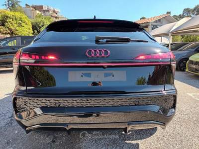 Audi Q3 2000 SPB TDI BLACKLINE 150CV STRONIC TETTO"20 Nero usata Vetralla