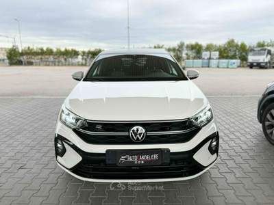 Volkswagen Taigo DSG R-Line/TETTO/FULL LED Grigio usata Gravina in Puglia