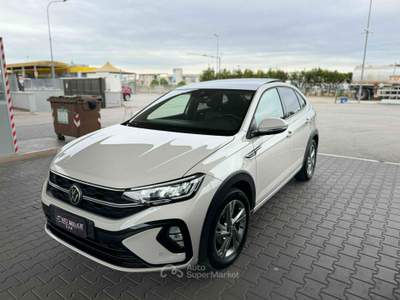 Volkswagen Taigo DSG R-Line/TETTO/FULL LED Grigio usata Gravina in Puglia