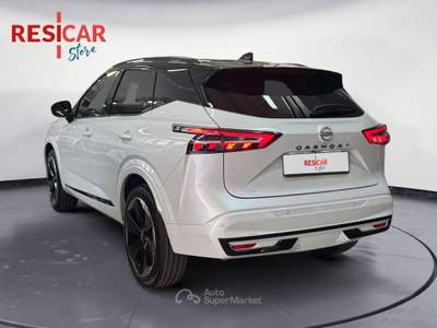 Nissan Qashqai Qashqai n-design  mh 140cv mt 2wd Bianco usata Paruzzaro