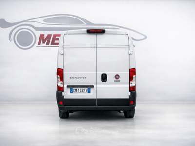 Fiat Ducato “Affidabilità e spazio per ogni esigenza professionale” Bianco usata Palomonte
