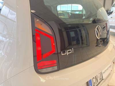 Volkswagen up! up! 5 Porte 1.0 EVO 65cv Move up! Bianco usata Como