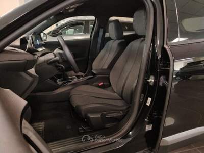 Peugeot 2008 2008 PureTech 100 S&S Allure Nero usata MONTE URANO