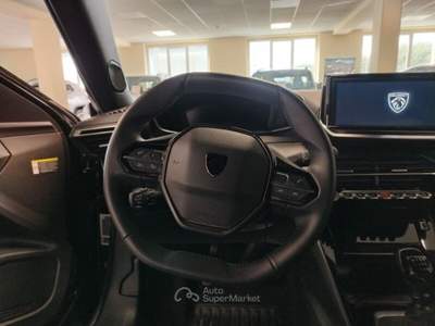 Peugeot 2008 2008 PureTech 100 S&S Allure Nero usata MONTE URANO