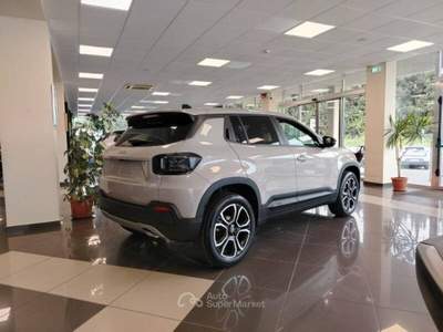 Jeep Avenger Avenger 1.2 Turbo 100 CV MHEV Summit Grigio usata MONTE URANO