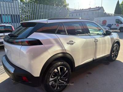 Peugeot 2008 2008 1.5 bluehdi Allure s&amp;s 130cv eat8 Bianco usata Cento