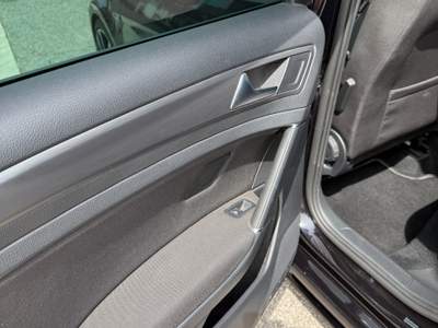 Volkswagen Golf Golf 5p 1.6 tdi Business 115cv Nero usata Fiumicino