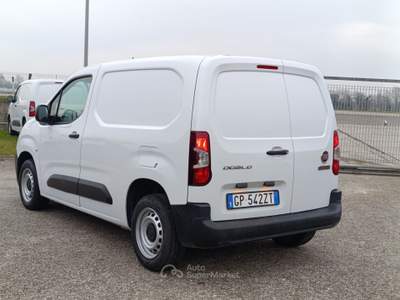 Fiat Doblò van 1.5 bluehdi 100cv CH1 Bianco usata Verona