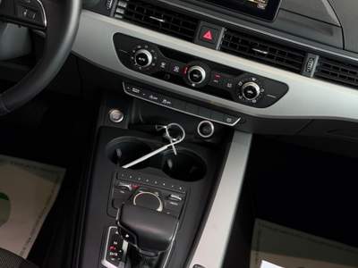 Audi A4 150 CV ultra S tronic EURO6 Grigio usata CARESANABLOT