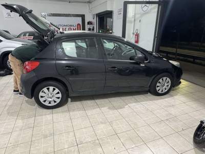 Peugeot 207 5p 1.4 8v Energie usata Poirino