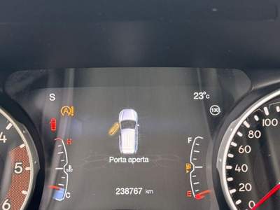 Jeep Compass 1.6 MJet 120cv Limited Bianco usata San Giuseppe Vesuviano