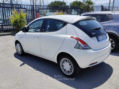 Lancia Ypsilon 1.2 69cv Silver - Blocca Ora! Bianco usata Ciampino