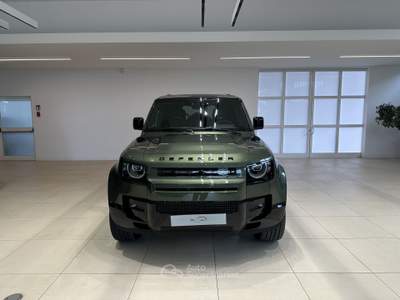 Land Rover Defender D200 AWD Auto 110 X-Dynamic SE Verde usata Forlì