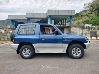 Mitsubishi Pajero Pajero 3p 2.5 tdi Blu/Azzurro usata Bagni di Lucca