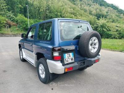 Mitsubishi Pajero Pajero 3p 2.5 tdi Blu/Azzurro usata Bagni di Lucca