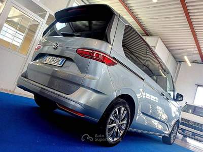 Volkswagen Multivan 1.4 TSI eHYBRID PHEV 218cv LIFE DSG 7POSTI Argento usata Creazzo