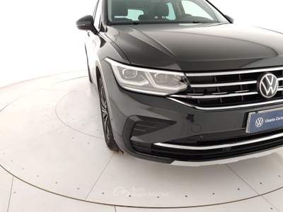 Volkswagen Tiguan 1.5 TSI ACT Elegance DSG Grigio usata Massa