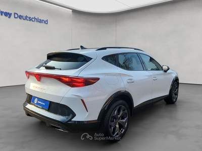 Cupra Formentor 1.5 Hybrid DSG Navi Camera 360° ACC Bianco usata Serravalle