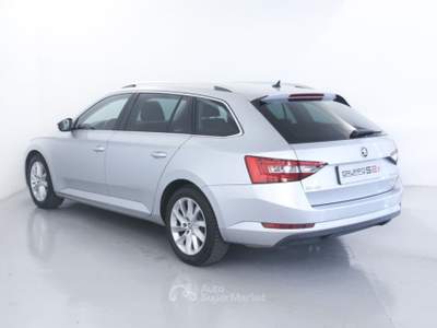 Skoda Superb 2.0 TDI 190 CV SCR DSG 4x4 Wagon Executive Argento usata Feltre