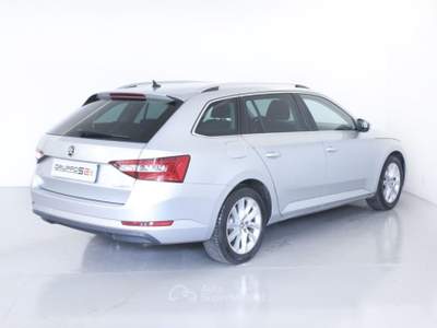 Skoda Superb 2.0 TDI 190 CV SCR DSG 4x4 Wagon Executive Argento usata Feltre