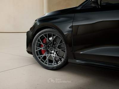 Audi RS 3 TFSI quattro S tronic Sportback Impianto di scarico sportivo RS/MMI Navigation/Pacchetto RS Design Plus Verde/Telecamera 360° Nero usata Feltre
