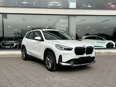 BMW X1 sDrive 18i DCT Bianco usata Pavia