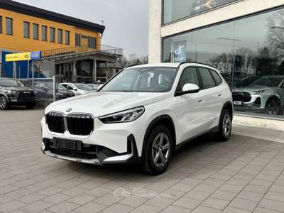 BMW X1 sDrive 18i DCT Bianco usata Pavia