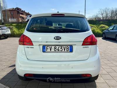 Kia Venga 1.4 CRDI 90cv ACTIVE Bianco usata Pavia