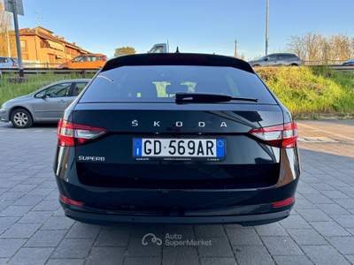 Skoda Superb 2.0 TDI EVO 110KW EXECUTIVE DSG Nero usata Pavia