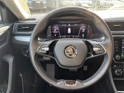 Skoda Superb 2.0 TDI EVO 110KW EXECUTIVE DSG Nero usata Pavia