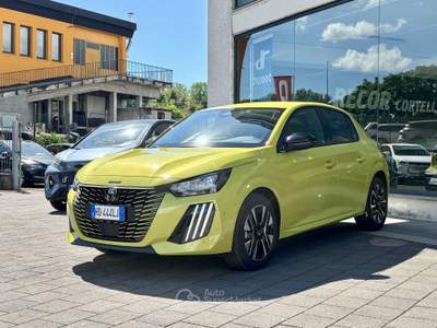 Peugeot 208 Allure Hybrid 110 e-DCS6 auto PROMO Giallo usata Pavia