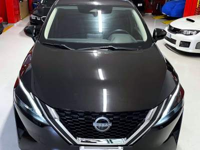 Nissan Qashqai 1.3 mhev Business 2wd 158cv xtronic Hybrid Nero usata Barzanò