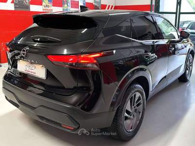 Nissan Qashqai 1.3 mhev Business 2wd 158cv xtronic Hybrid Nero usata Barzanò