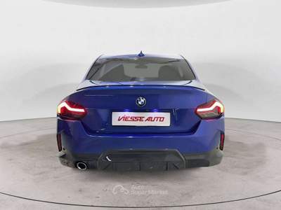 BMW Serie 2 220i 220 Serie 2 Coupe mhev 48V MSport auto Blu/Azzurro usata Milano