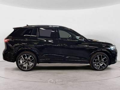 Volkswagen Tiguan 150cv Nero usata Milano
