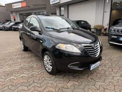Lancia Ypsilon 0.9 TwinAir 85 CV 5 porte Metano Ecochic Gold Nero usata Sesto San Giovanni